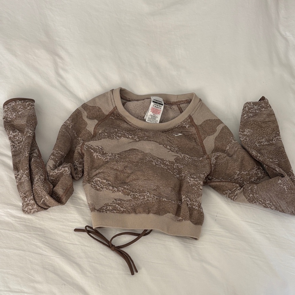 Gymshark Tan Camouflage workout top